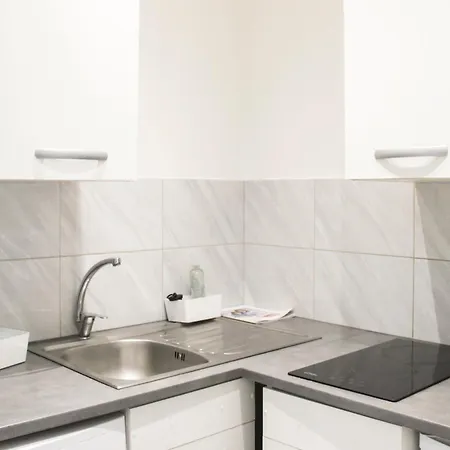 Апартаменты With Wifi 10 Min Walk From Paris Клиши