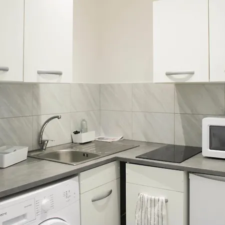 With Wifi 10 Min Walk From Paris *